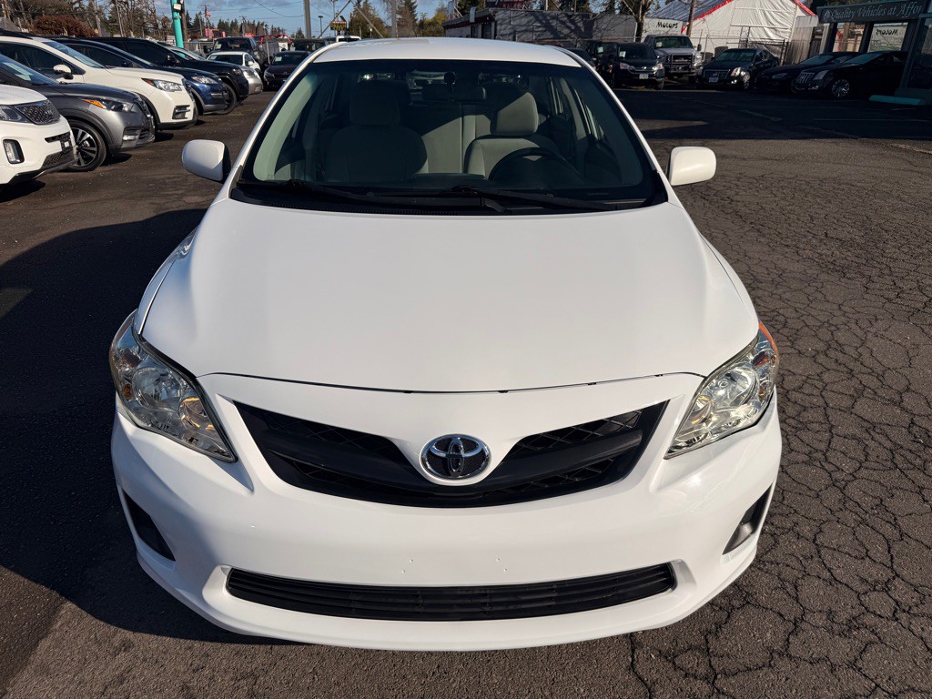 2011 Toyota Corolla Image 9