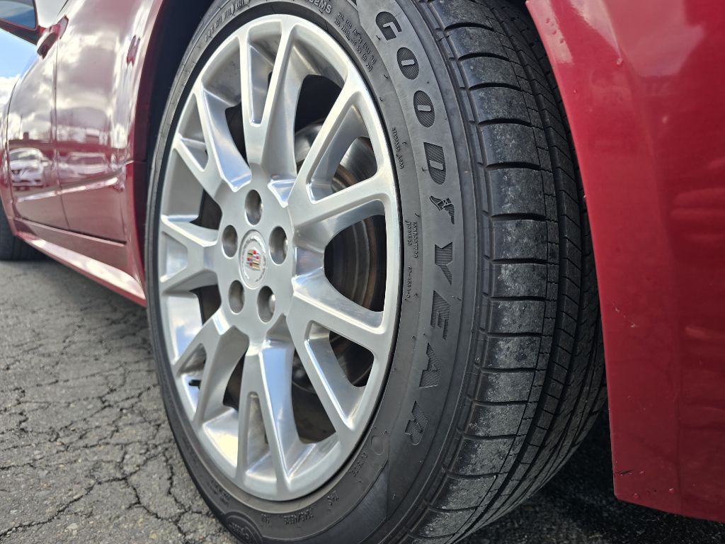 2010 Cadillac CTS Image 16