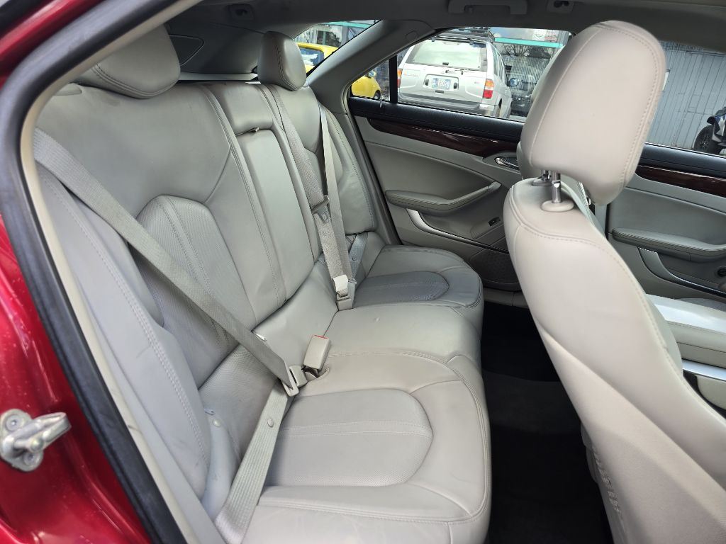 2010 Cadillac CTS Image 14