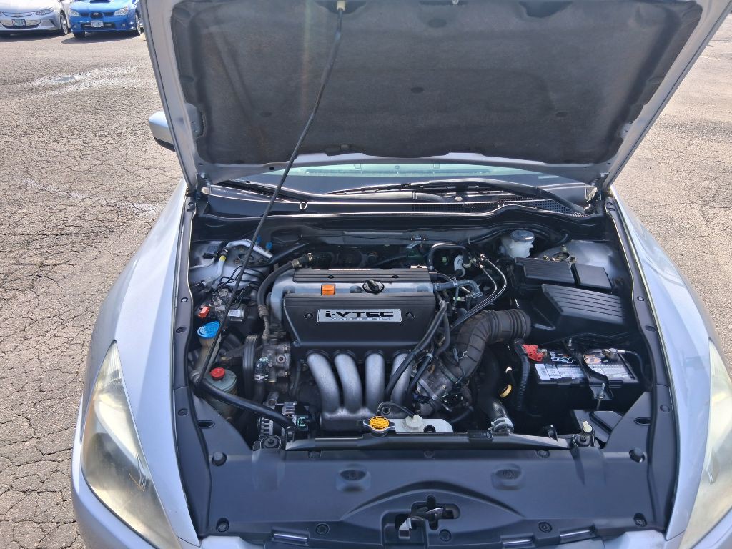 2003 Honda Accord Image 8