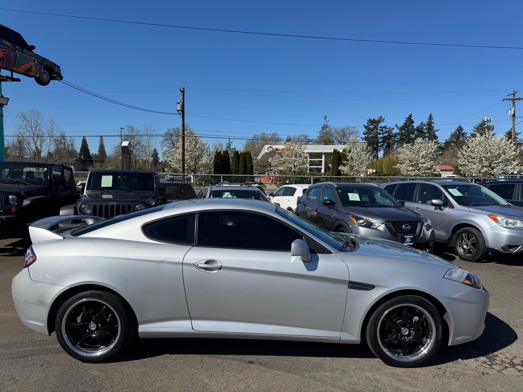 2007 Hyundai Tiburon Image 6