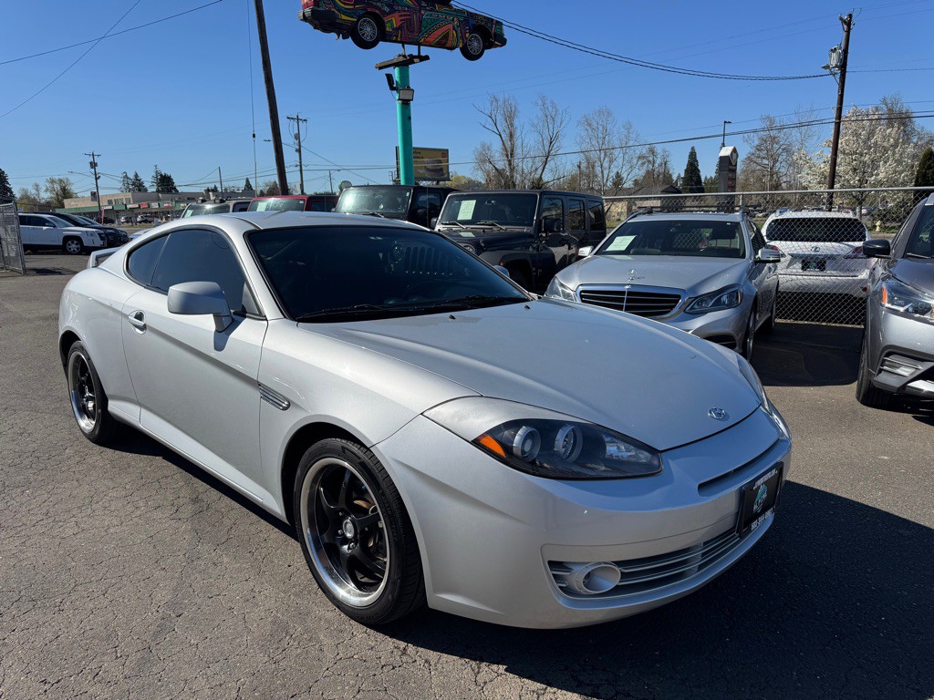 2007 Hyundai Tiburon Image 7