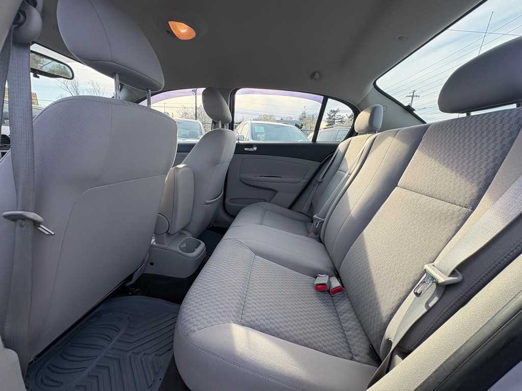 2010 Chevrolet Cobalt Image 8