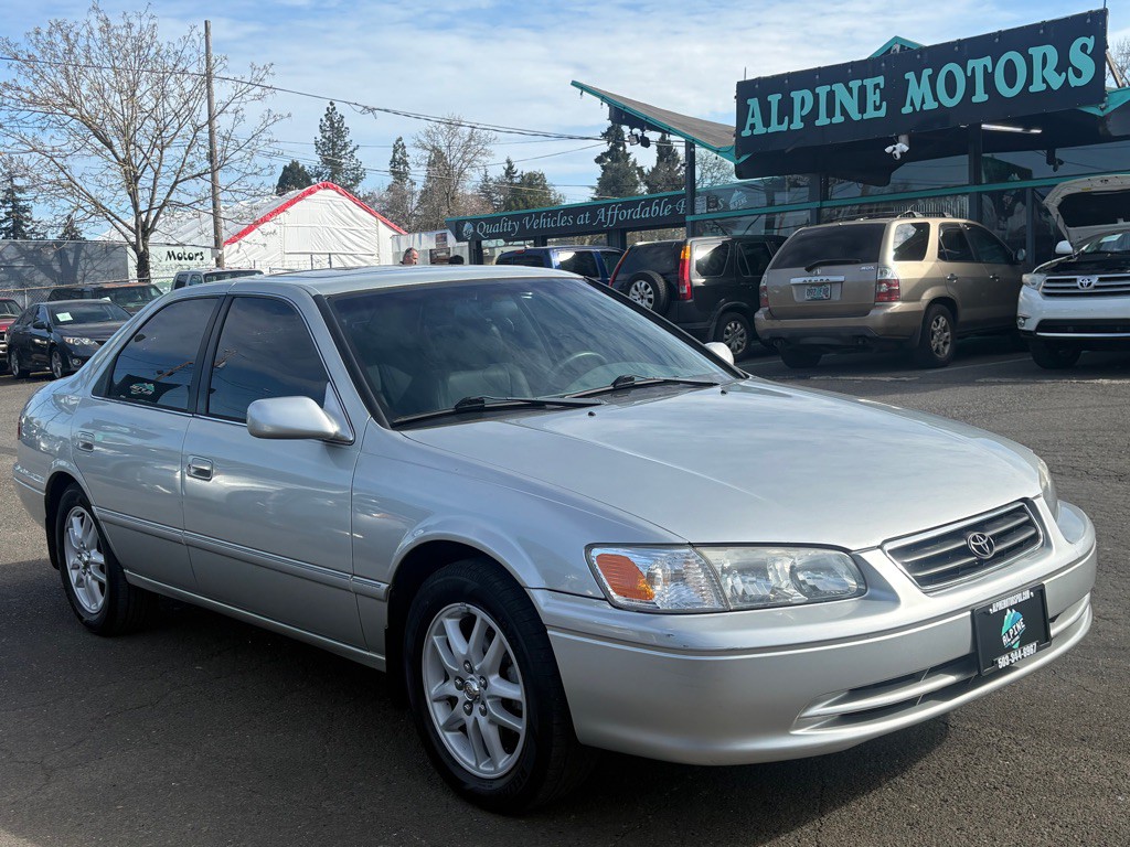 2000 Toyota Camry Image 5