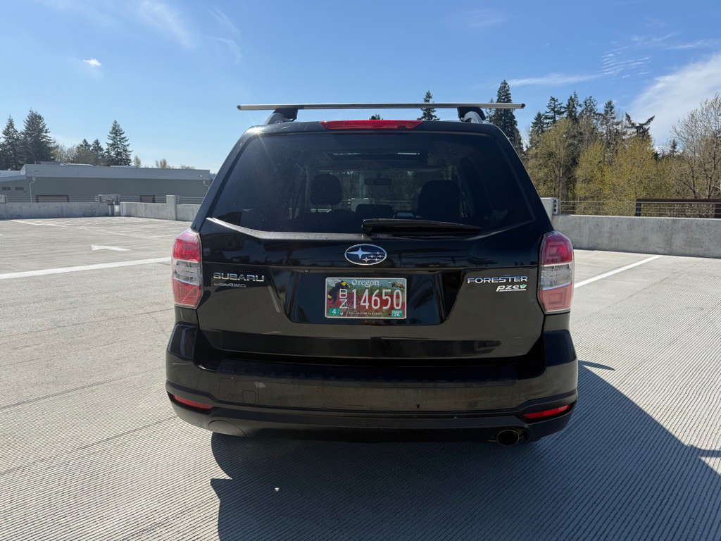 2014 Subaru Forester Image 4