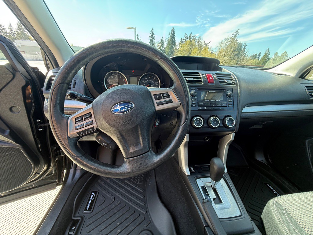 2014 Subaru Forester Image 11