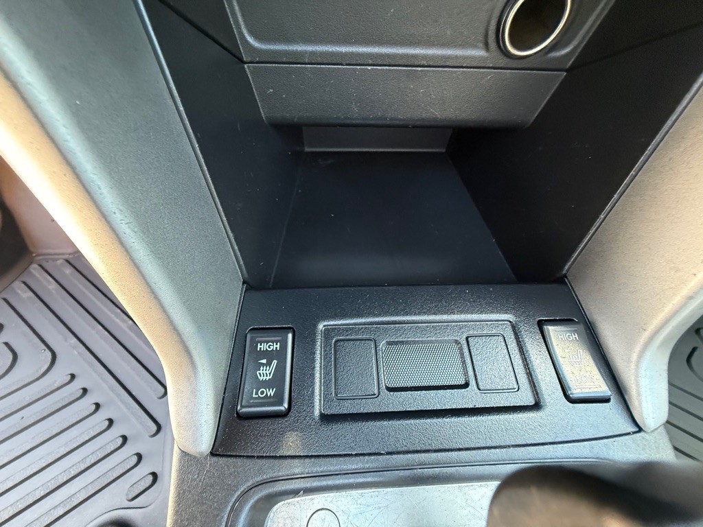 2014 Subaru Forester Image 12