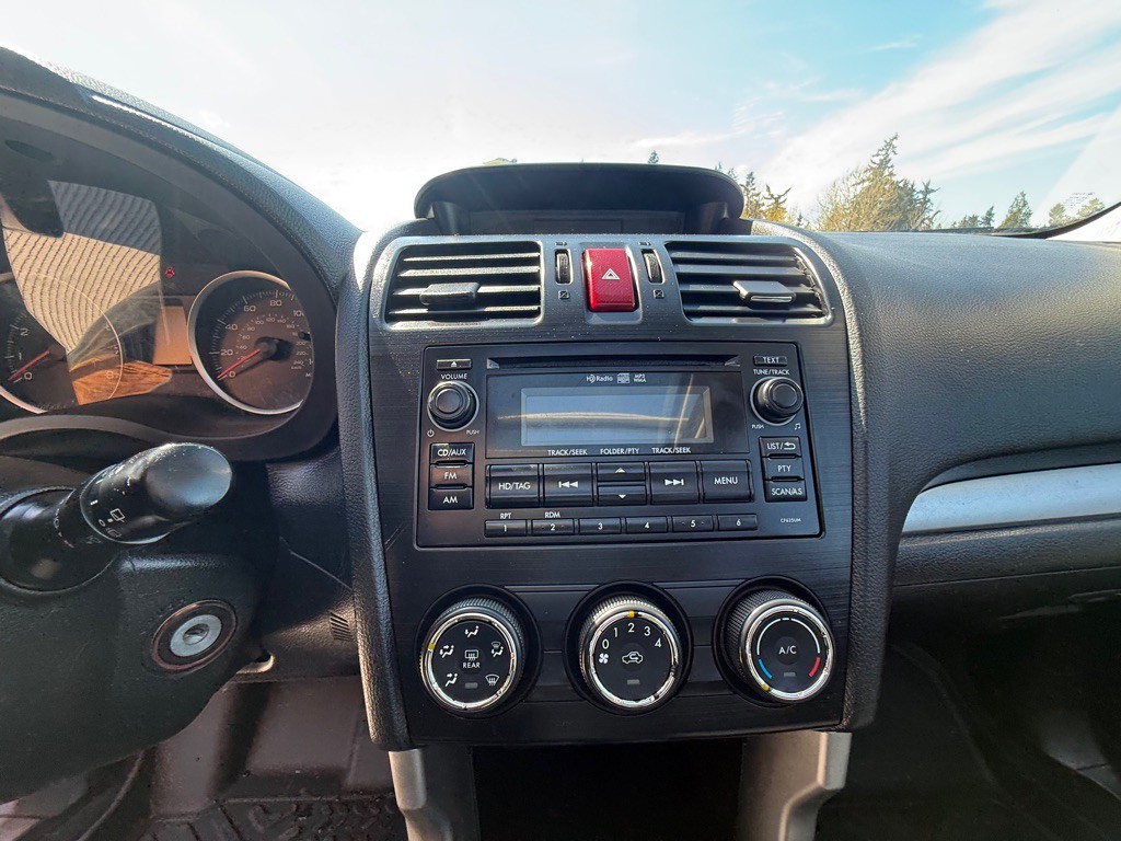 2014 Subaru Forester Image 13