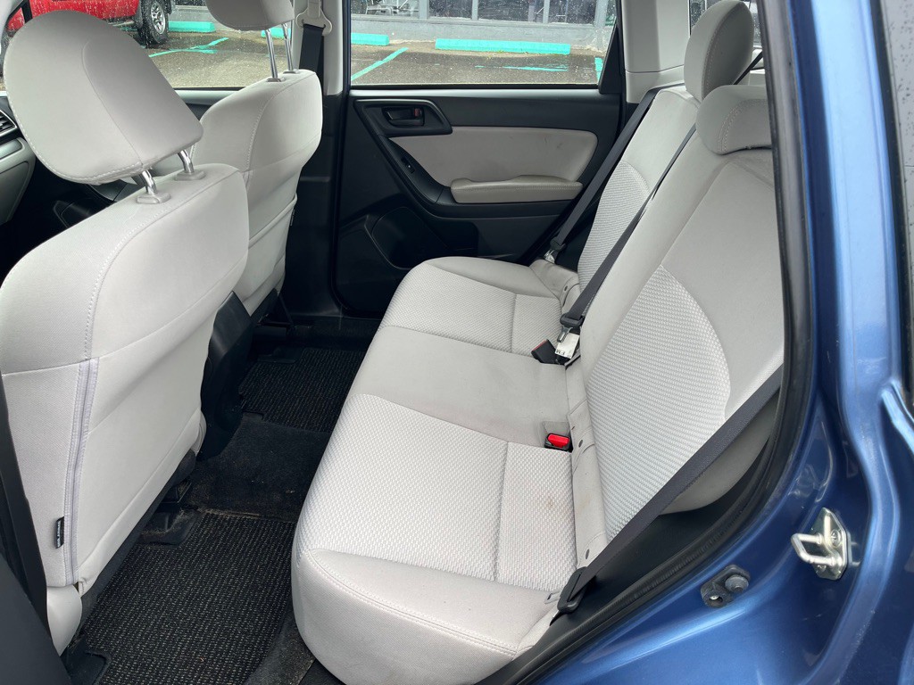 2016 Subaru Forester Image 10