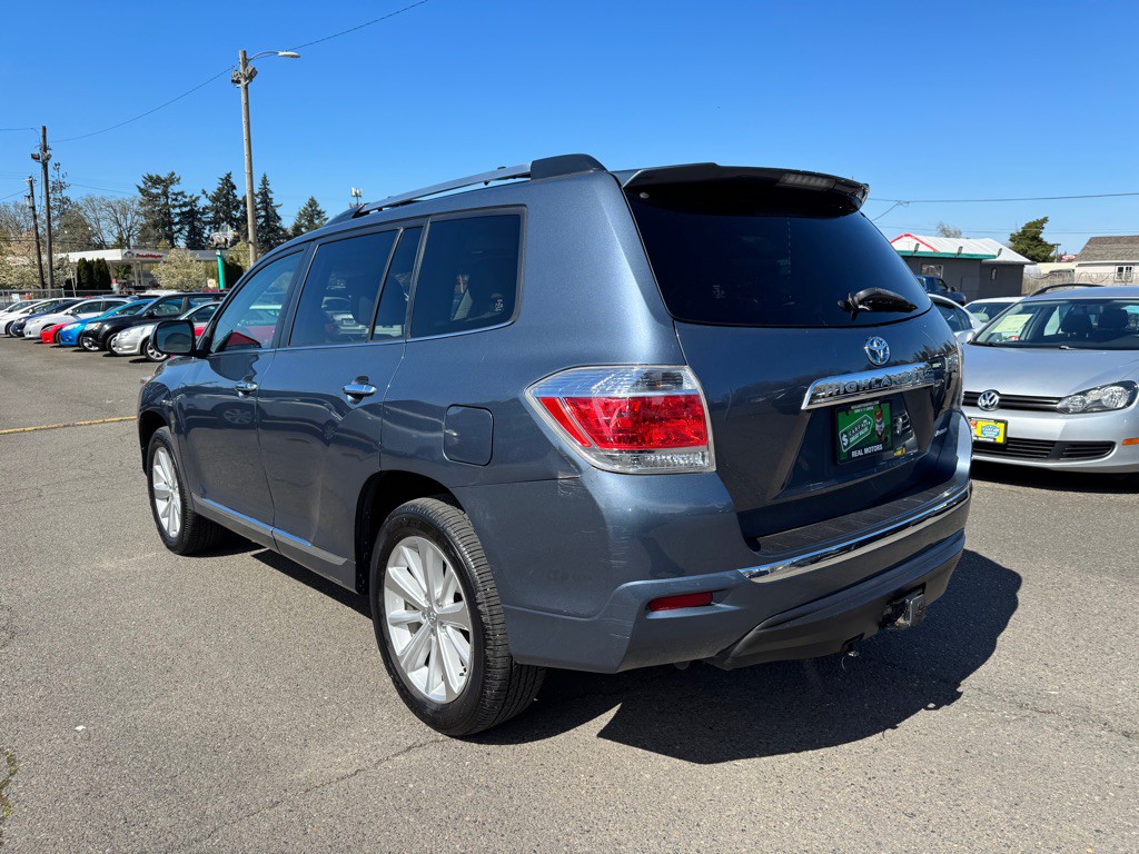 2011 Toyota Highlander Image 3
