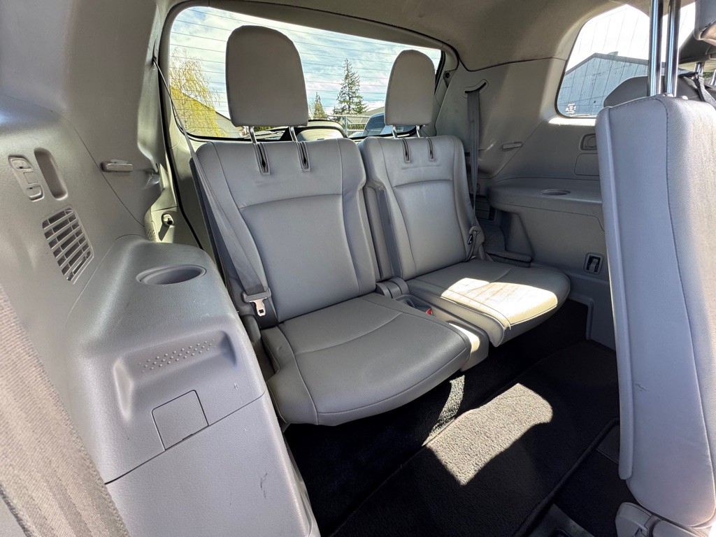 2011 Toyota Highlander Image 13