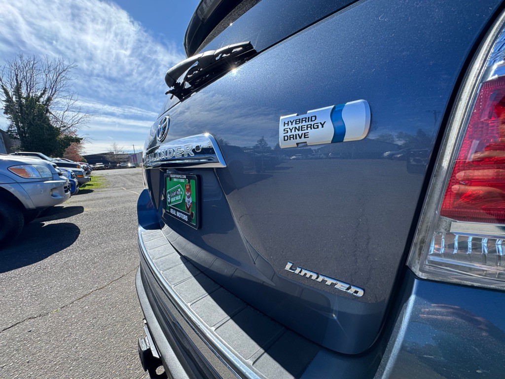 2011 Toyota Highlander Image 24