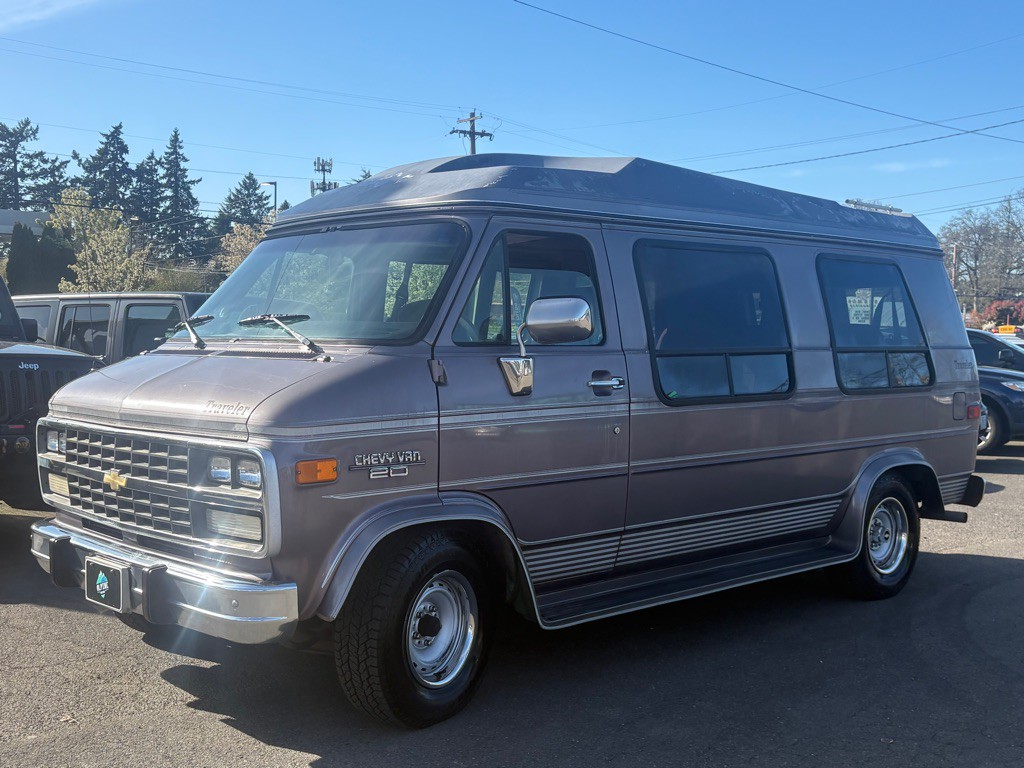 1994 Chevrolet G20 Image 1
