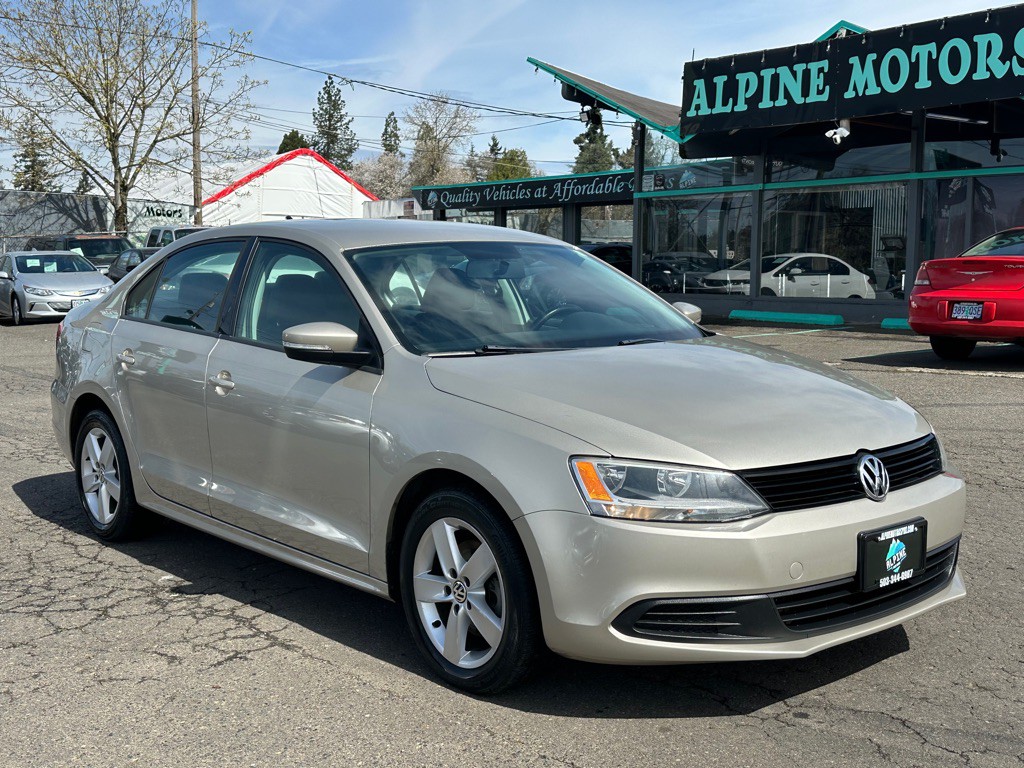 2012 Volkswagen Jetta Image 5