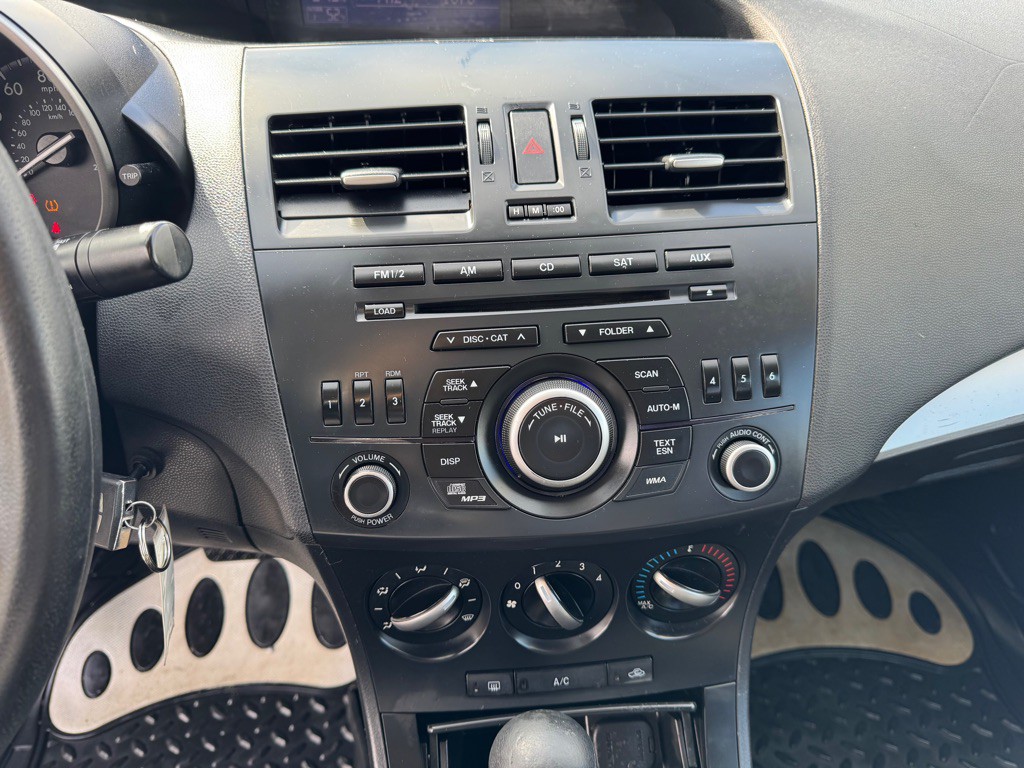 2012 Mazda Mazda3 Image 15