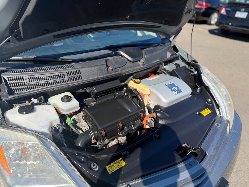 2004 Toyota Prius Image 13