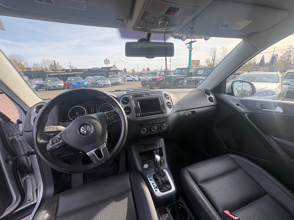 2016 Volkswagen Tiguan Image 9