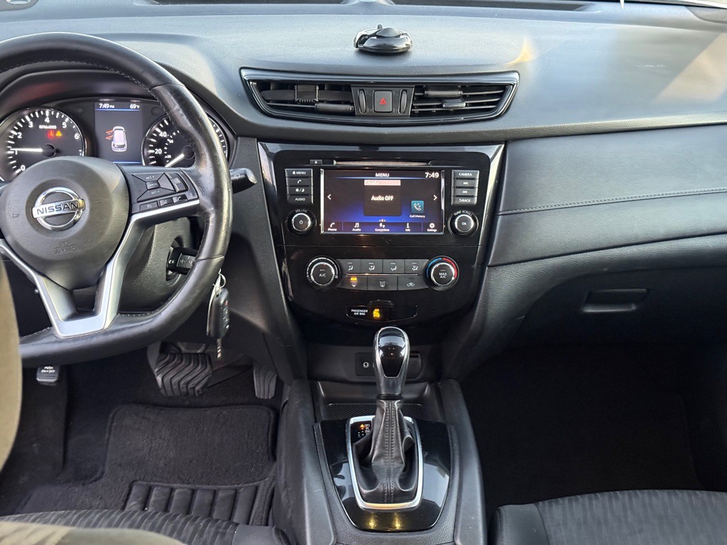 2018 Nissan Rogue Image 7