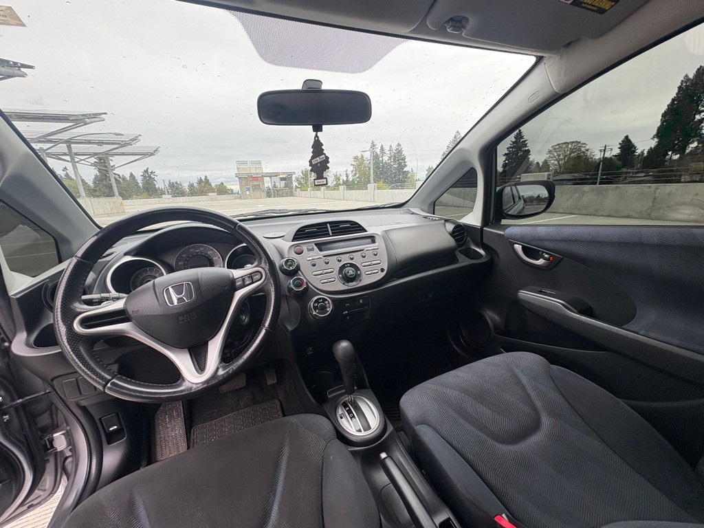 2010 Honda Fit Image 9