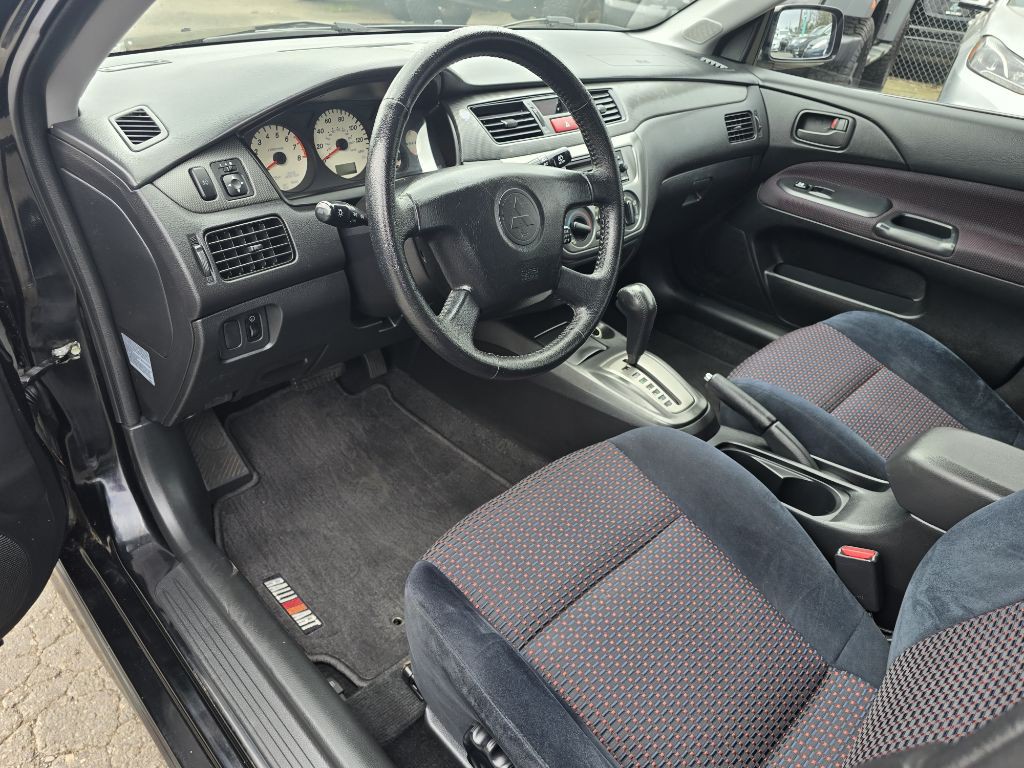2004 Mitsubishi Lancer Image 9