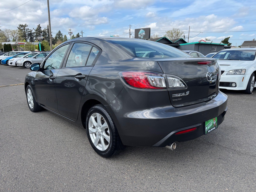 2010 Mazda Mazda3 Image 3