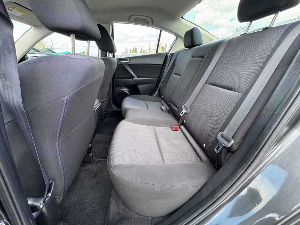 2010 Mazda Mazda3 Image 10