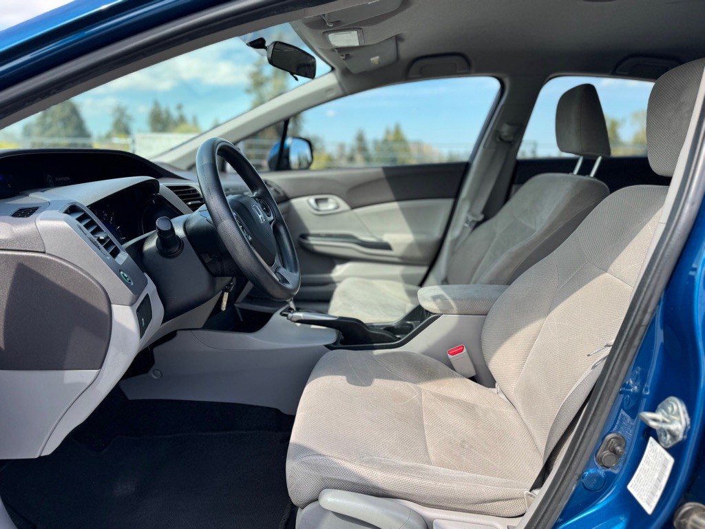 2012 Honda Civic Image 7