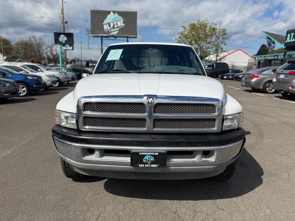 1999 Dodge Ram 1500 Image 2