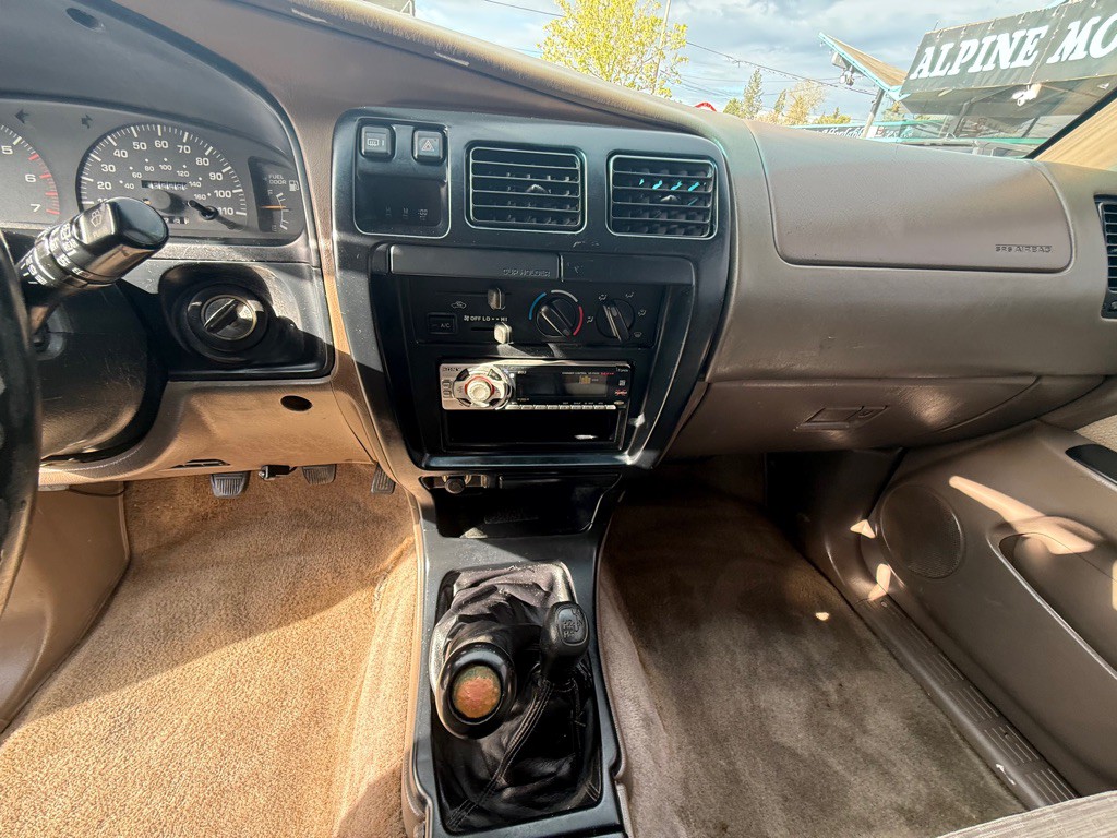 1998 Toyota 4Runner Image 11