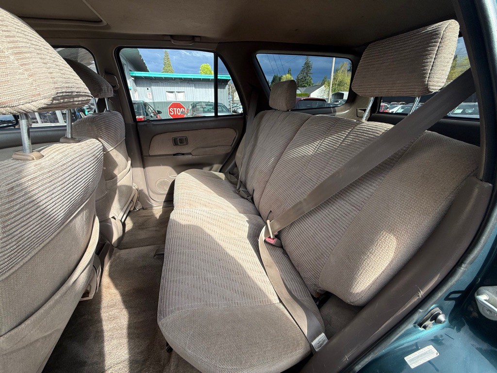1998 Toyota 4Runner Image 12