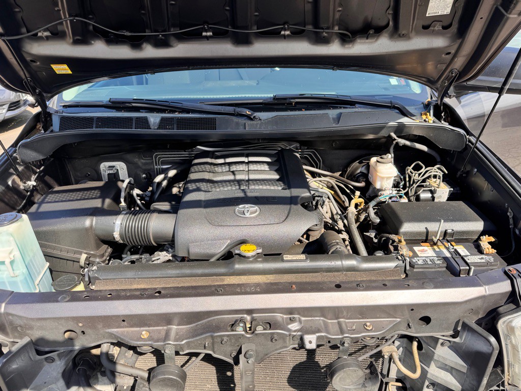 2013 Toyota Tundra Image 8