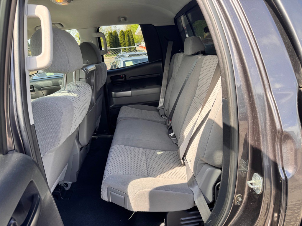 2013 Toyota Tundra Image 12