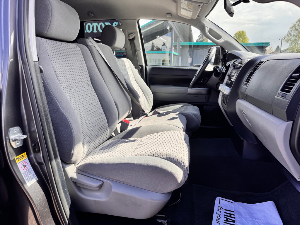 2013 Toyota Tundra Image 15