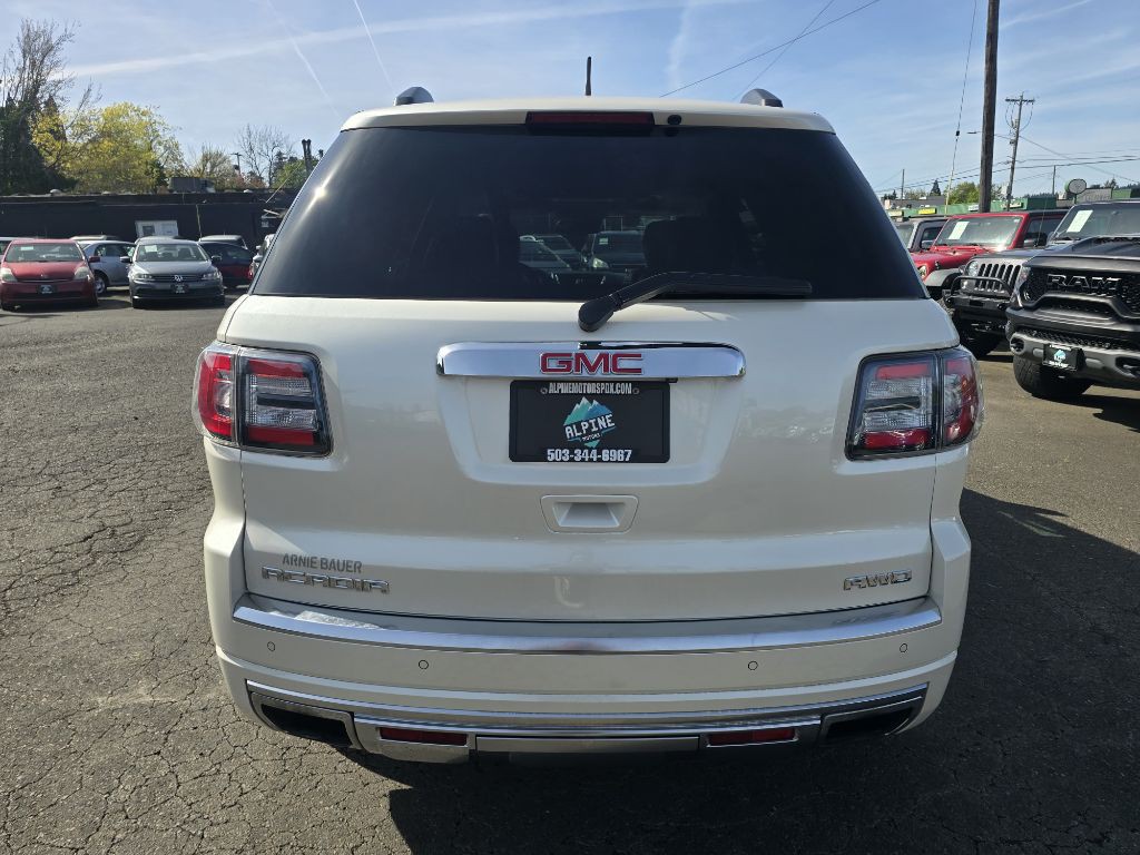 2015 GMC Acadia Image 2