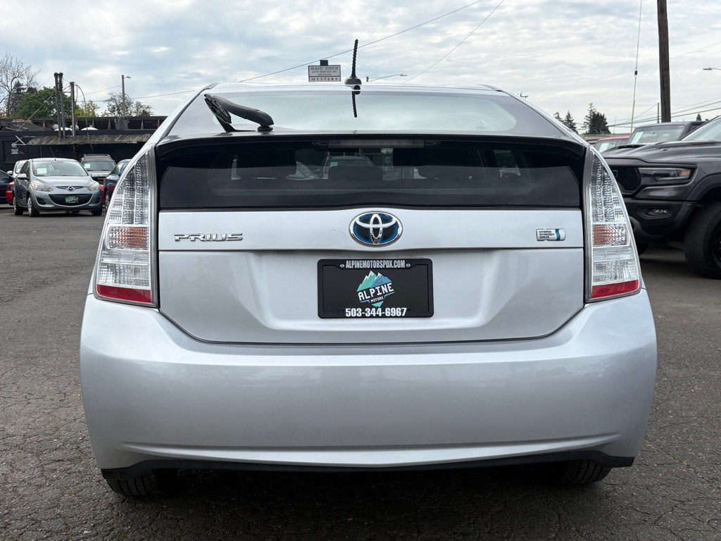 2010 Toyota Prius Image 3