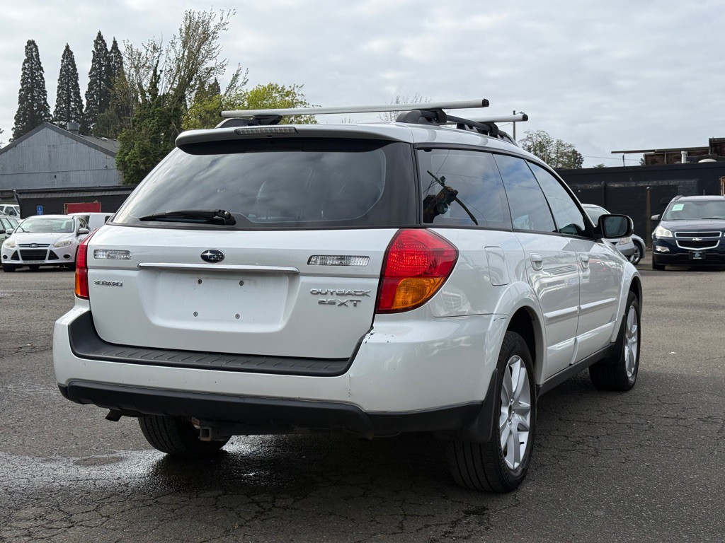2006 Subaru Legacy Image 3