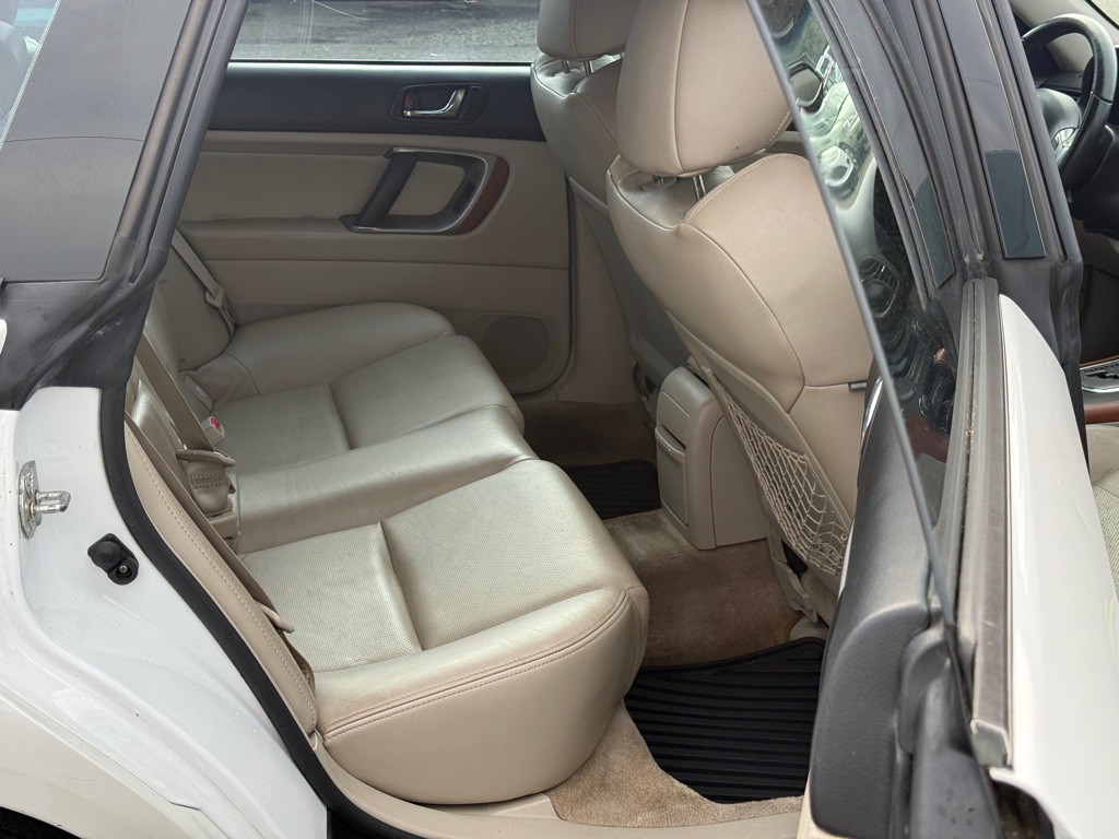 2006 Subaru Legacy Image 6