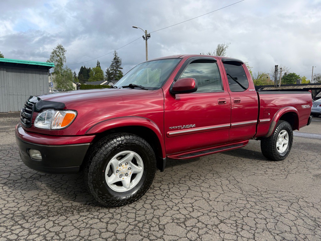 2000 Toyota Tundra Image 1