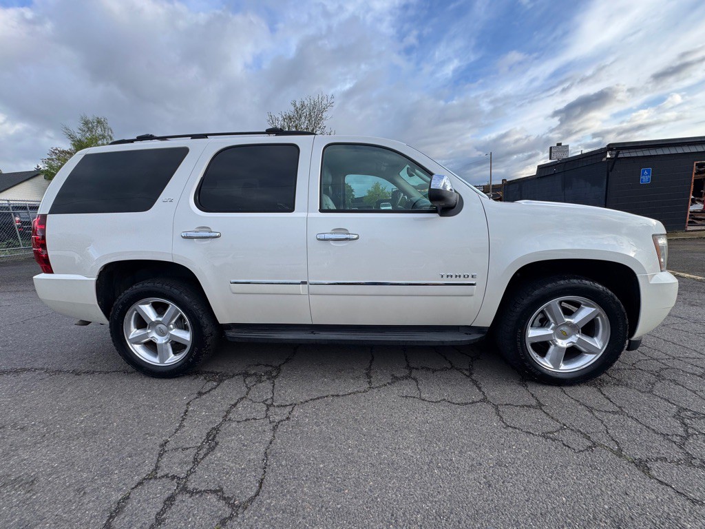 2010 Chevrolet Tahoe Image 6