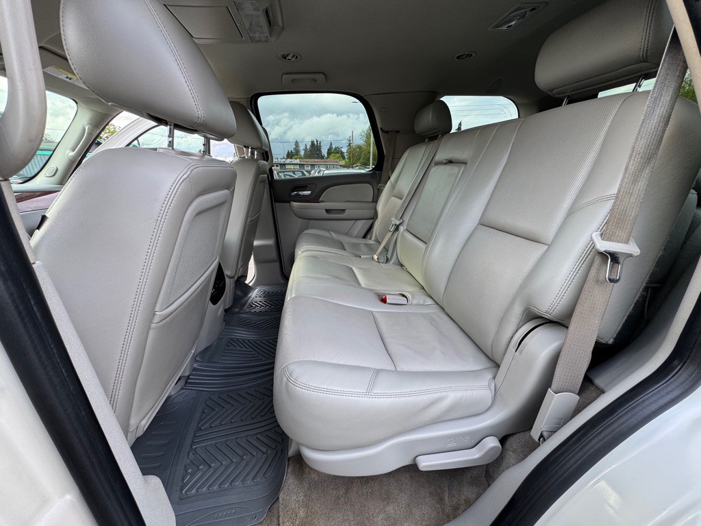 2010 Chevrolet Tahoe Image 10