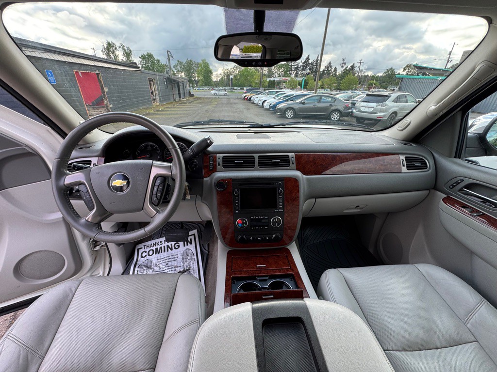 2010 Chevrolet Tahoe Image 15
