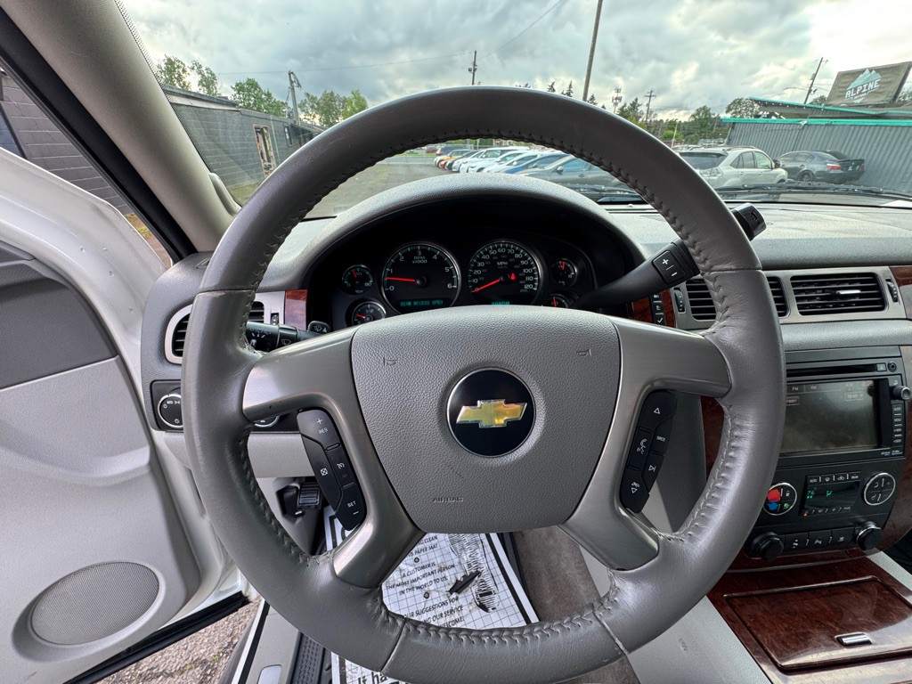 2010 Chevrolet Tahoe Image 20