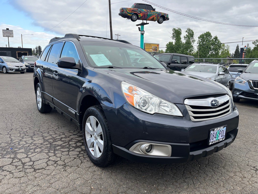 2010 Subaru Outback Image 7