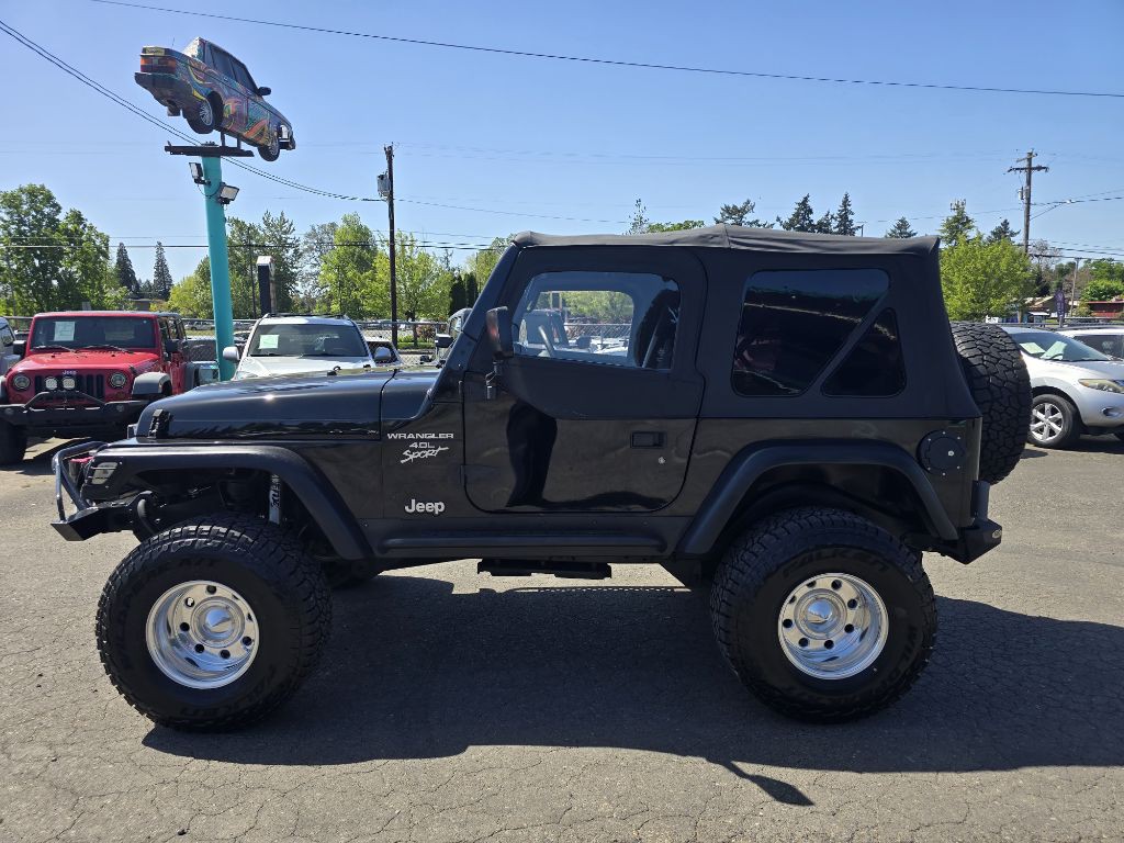 1999 Jeep Wrangler Image 2