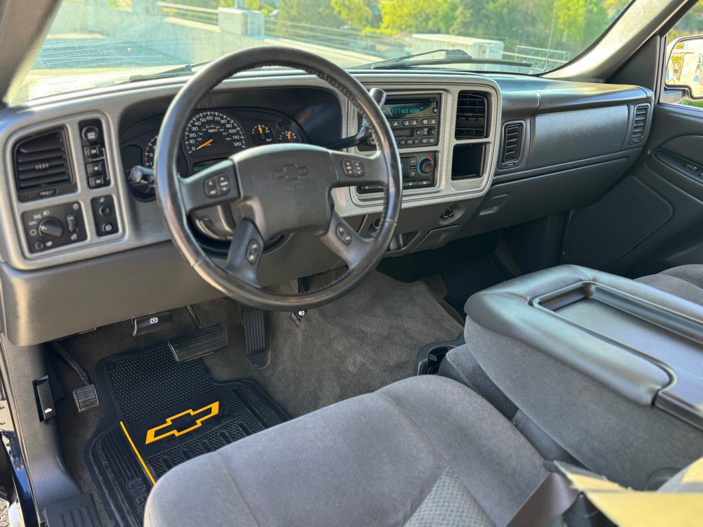 2005 Chevrolet Silverado 1500 Image 9