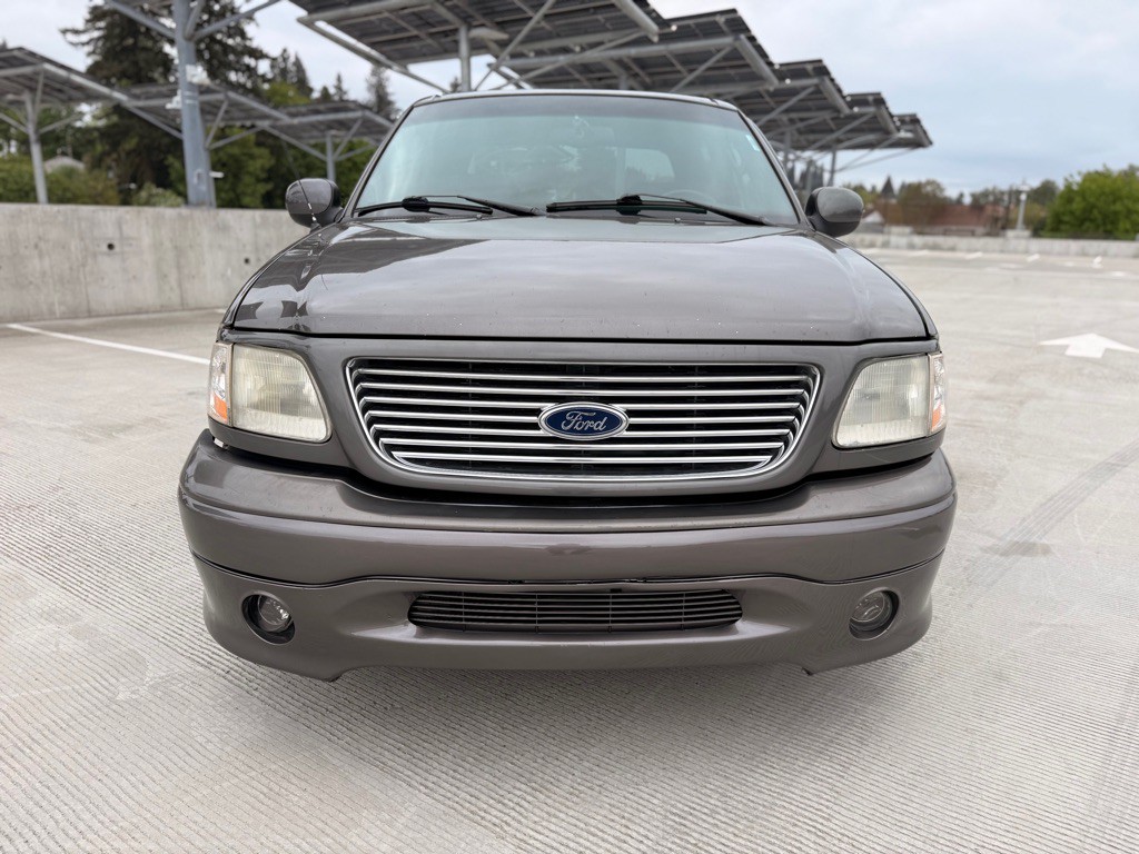 2002 Ford F-150 Image 10