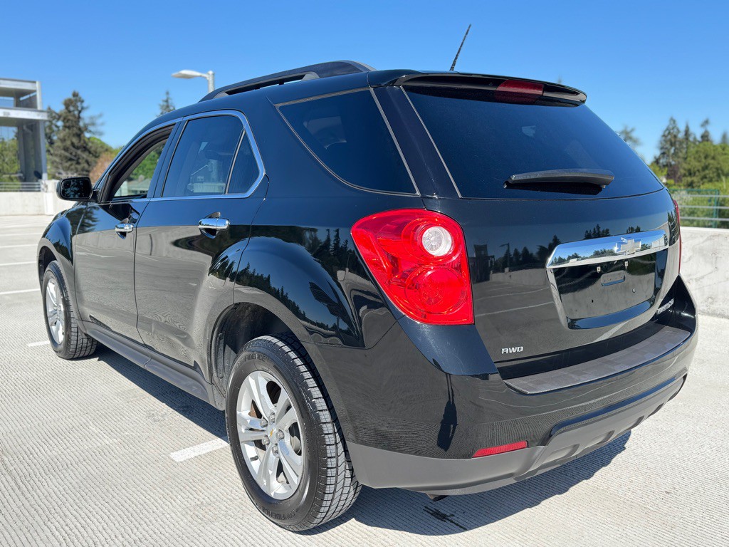 2013 Chevrolet Equinox Image 2