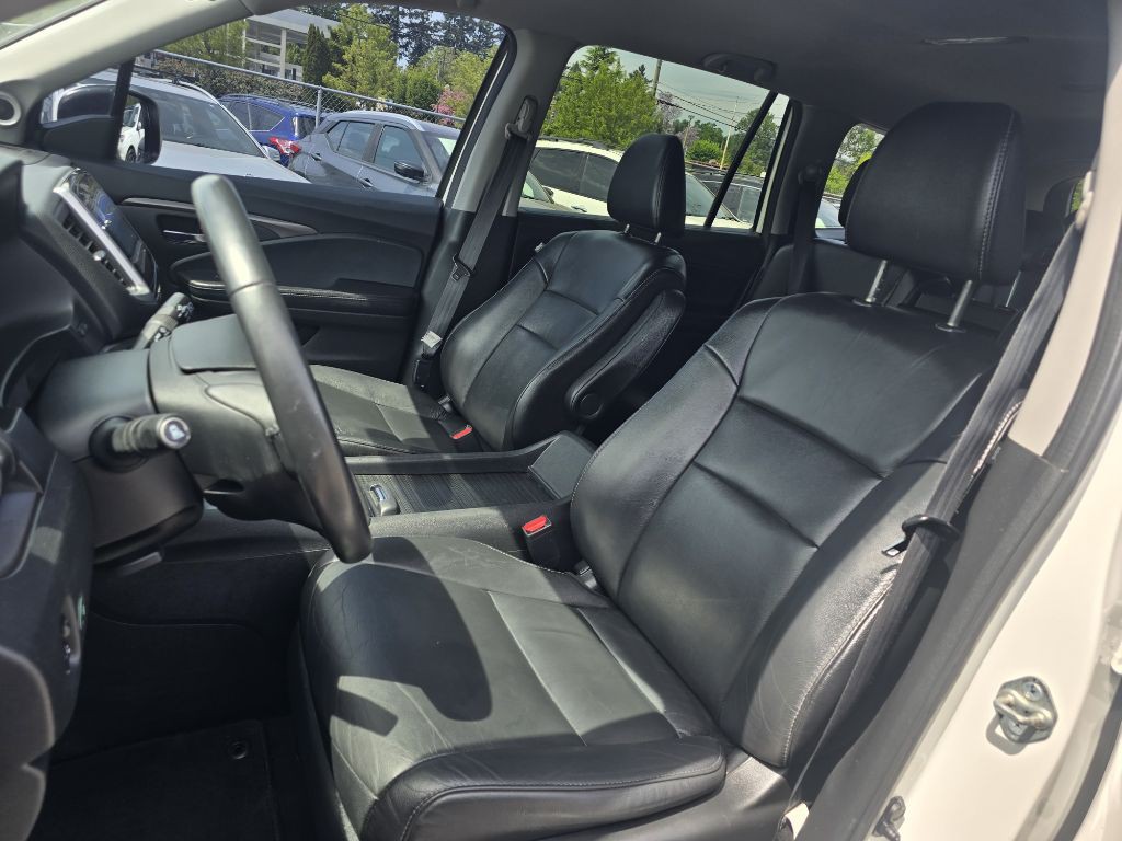 2017 Honda Pilot Image 10