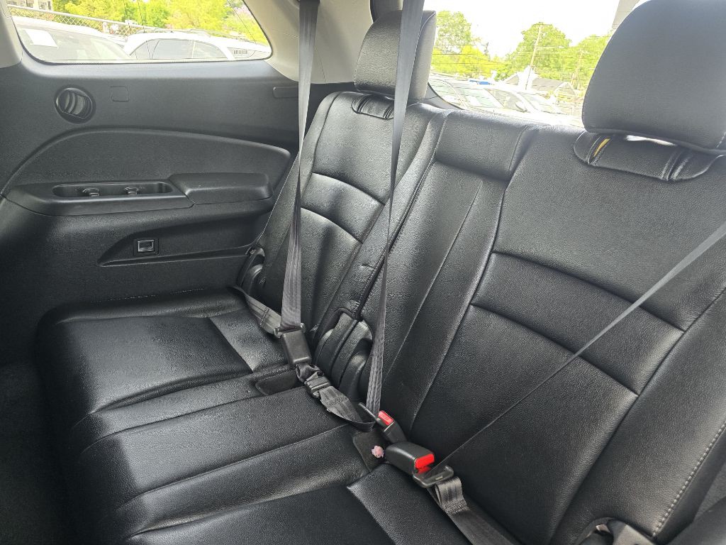 2017 Honda Pilot Image 16