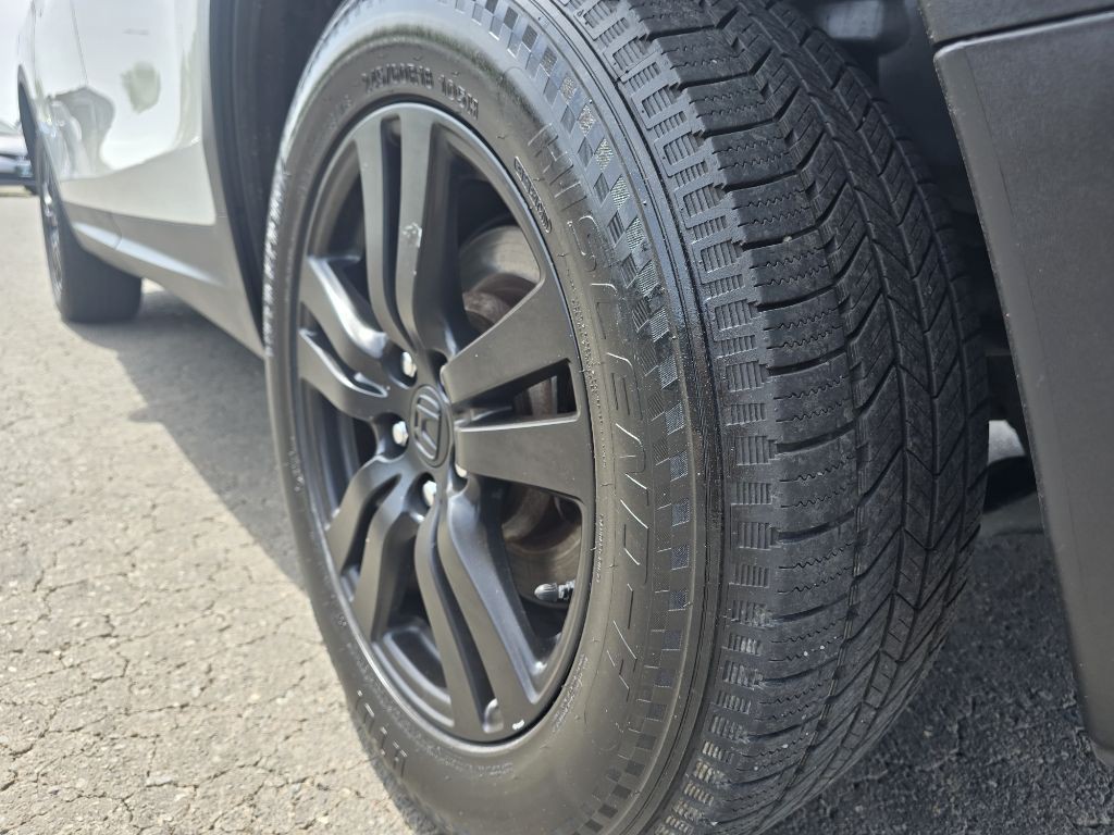 2017 Honda Pilot Image 18